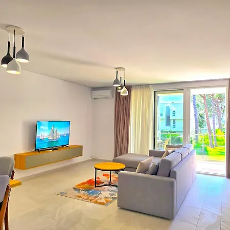 Apartment Beachside