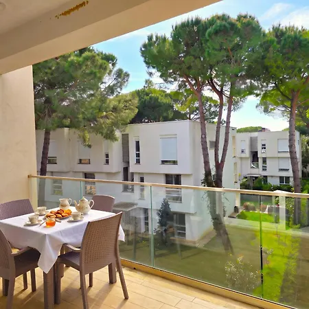 Beachside * Plazhi San Pietro