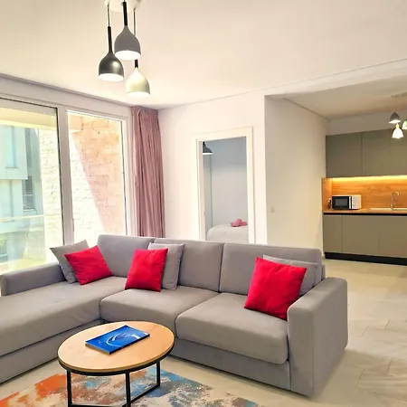 Beachside * Plazhi San Pietro