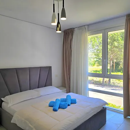 Beachside Apartamento *