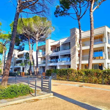 Apartment Beachside