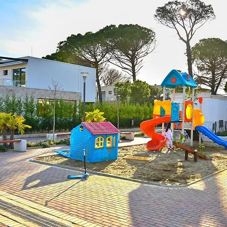 Beachside Apartamento *